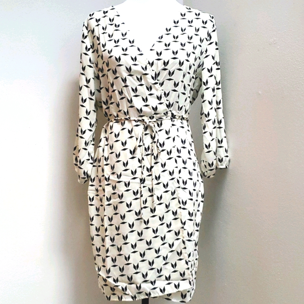 JUST Fab Chevron Print Wrap Dress Size L